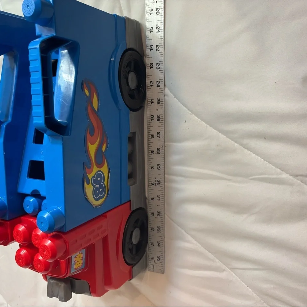 MEGA BLOCKS - Build & Race Rig Truck